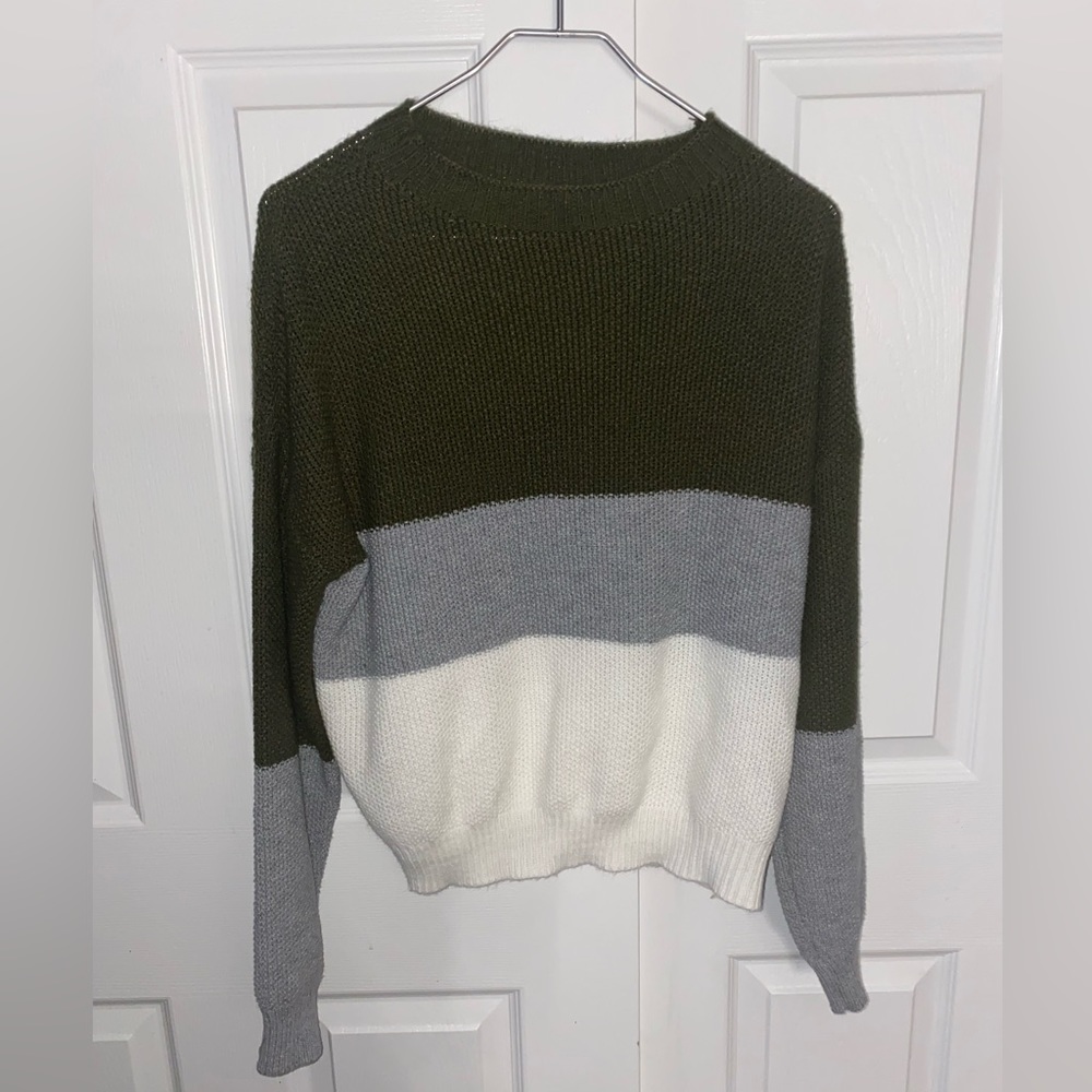 Stripe medium sweater